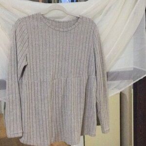 Soft Light beige ribbed top